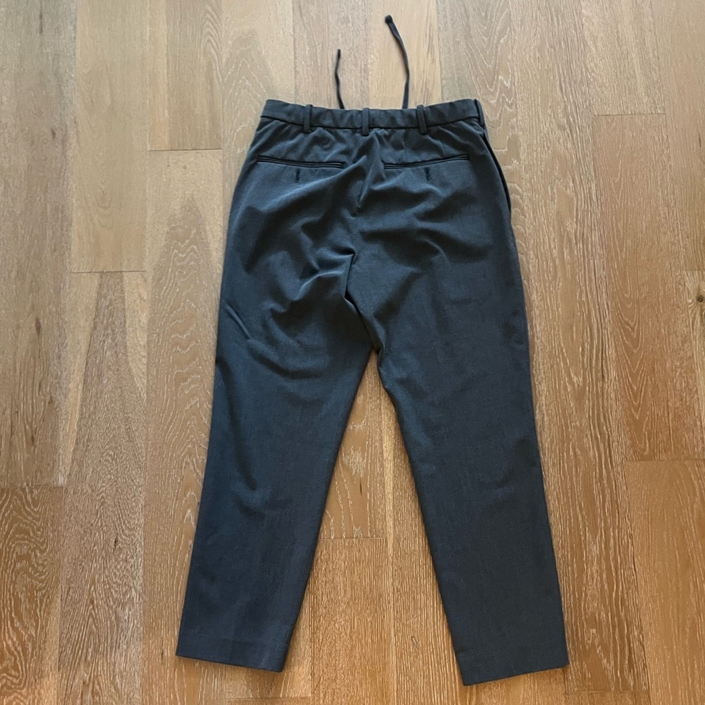 Uniqlo Men's Dark Gray Pants - Picture 7 of 12